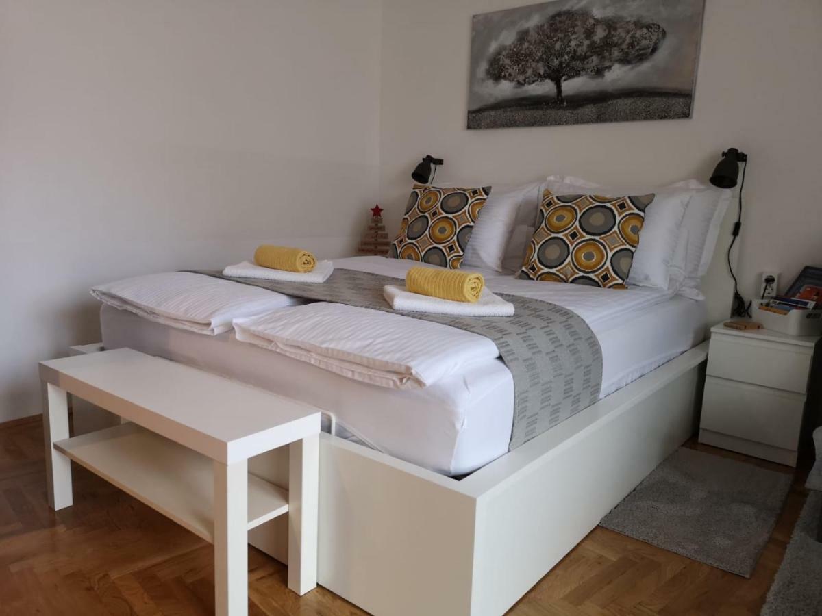 Studio Apartman Comodo Zagreb Exterior foto