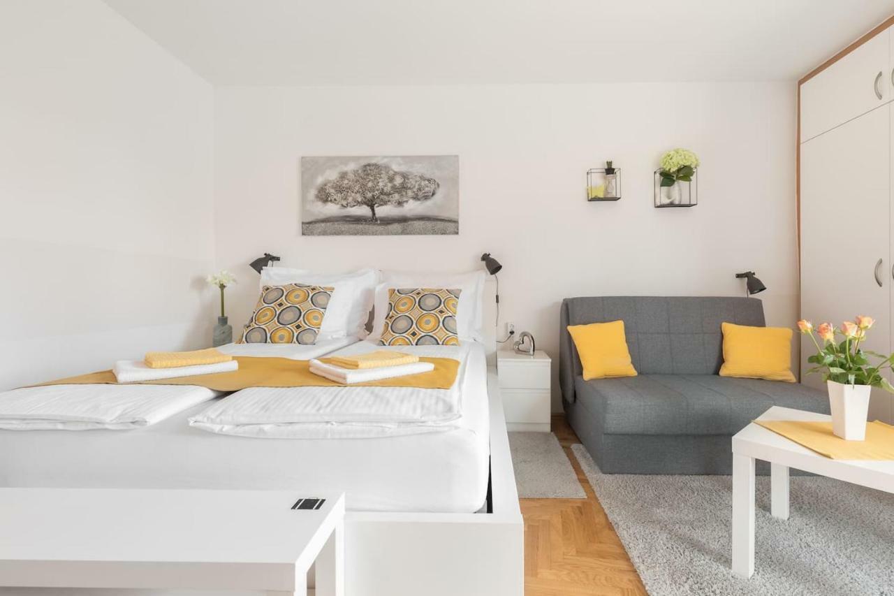 Studio Apartman Comodo Zagreb Exterior foto